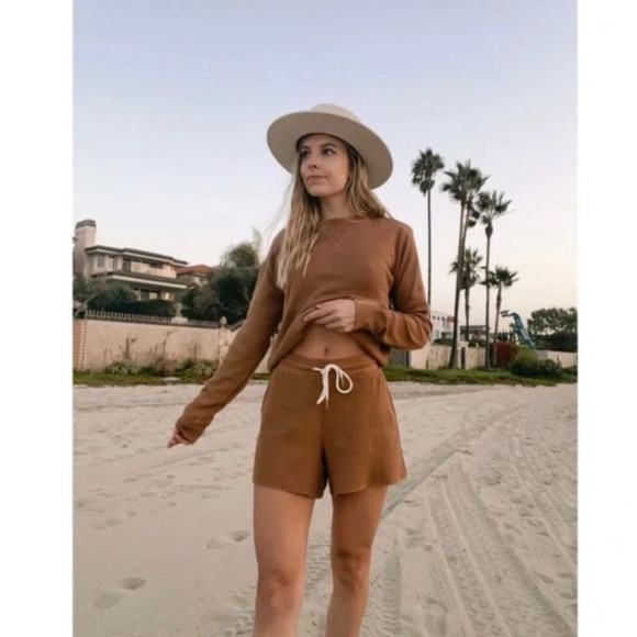 MATE the Label Tops - Mate The Label Sedona Organic Thermal Boxy Crop Top Brown Medium Long Sleeve
